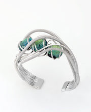 Laden Sie das Bild in den Galerie-Viewer hoch, 3 Reflex Murano Glass Bracelet - Vetri D'Arte