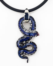 Téléchargez l'image dans la visionneuse de la galerie, Pendentif / Pendentif Serpent en Verre de Murano - Vetri D'Arte
