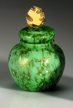 Téléchargez l'image dans la visionneuse de la galerie, Aventurine / Sucrier doré en verre de Murano - Vetri D'arte