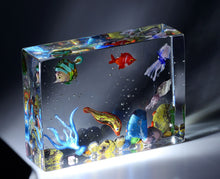Laden Sie das Bild in den Galerie-Viewer hoch, Aquariumskulptur aus Muranoglas